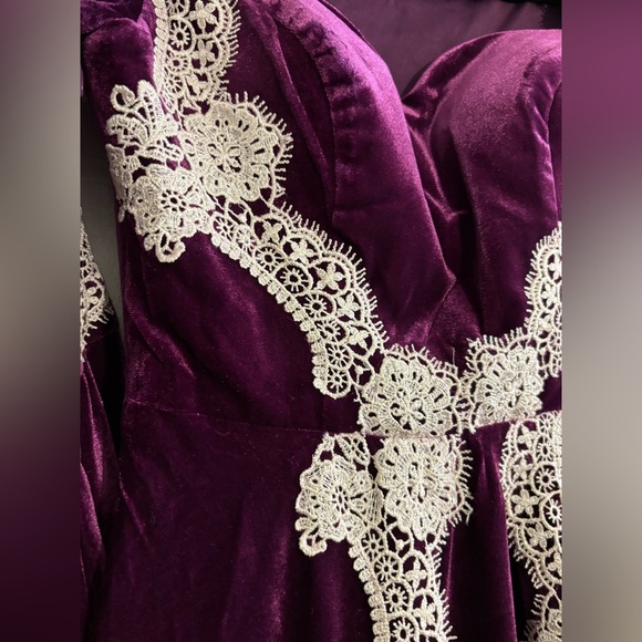 Long White Gown w/ Purple Picot Trim main image 1